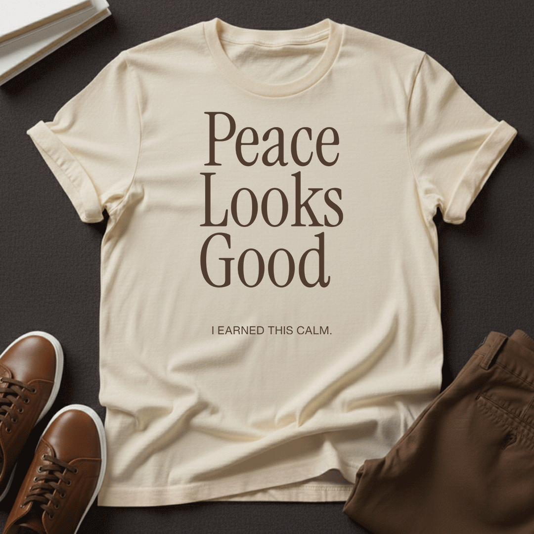 Peace Looks Good – Unisex Graphic Tee